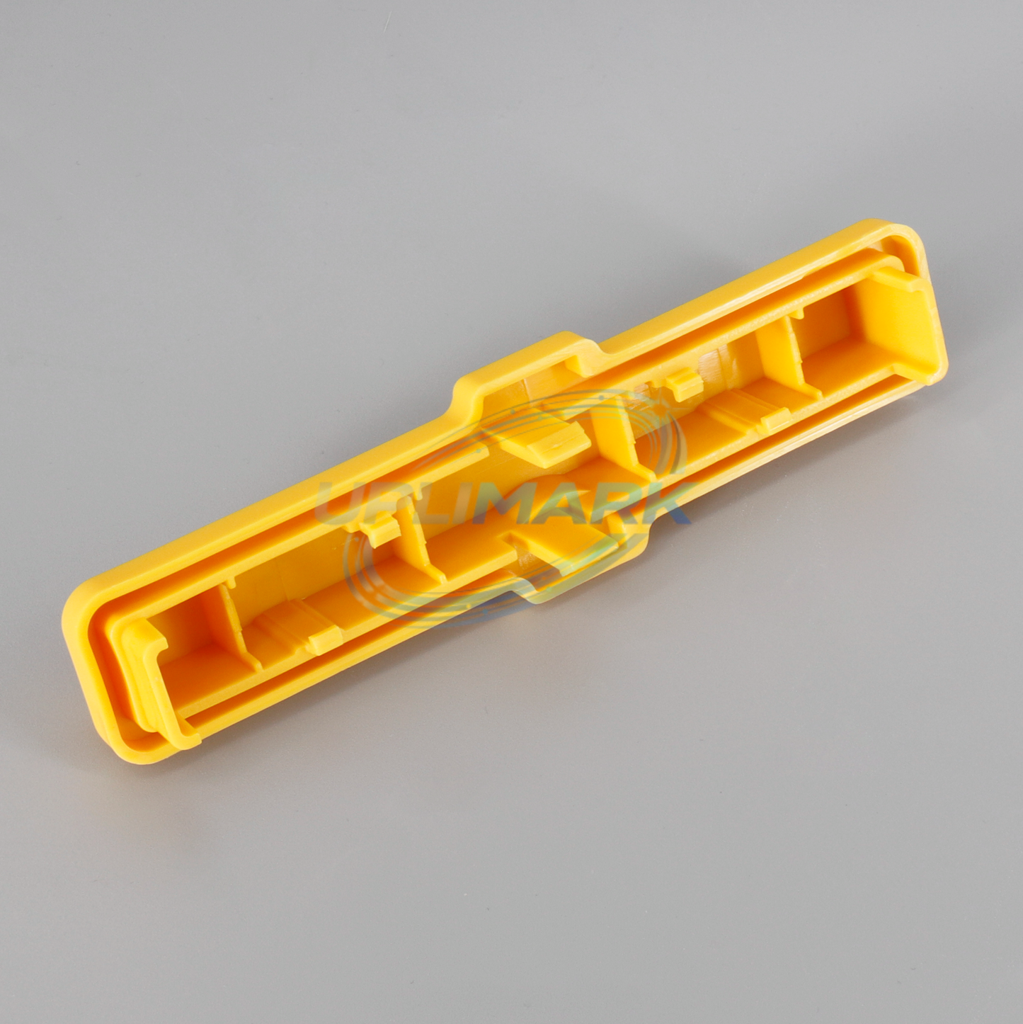 AIR FILTER HANDLE FOR 320I – UPLIMARK UDM-EPT000843SP-02