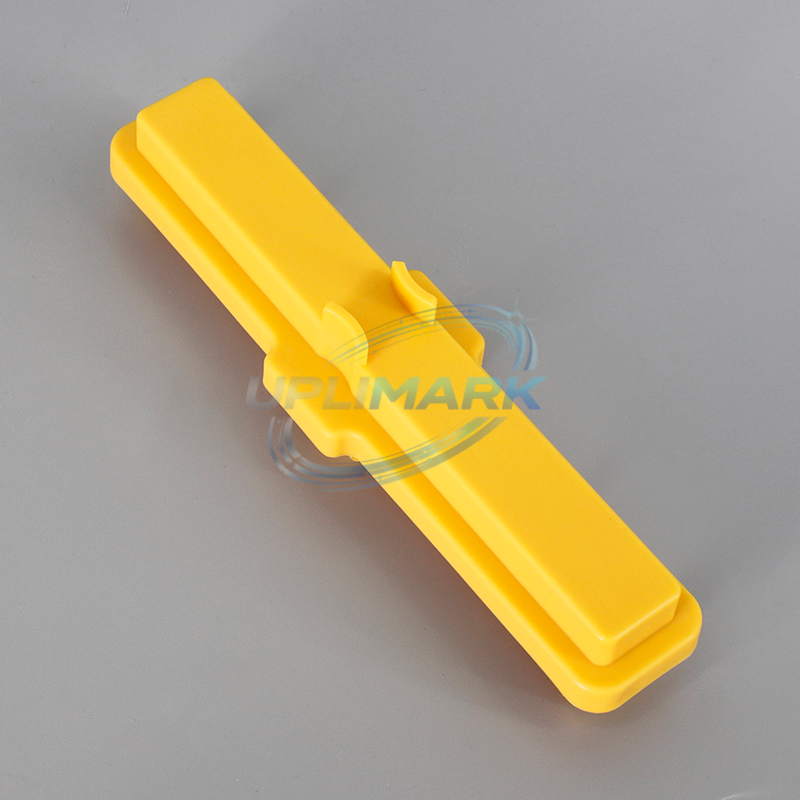 AIR FILTER HANDLE FOR 320I – UPLIMARK UDM-EPT000843SP-02