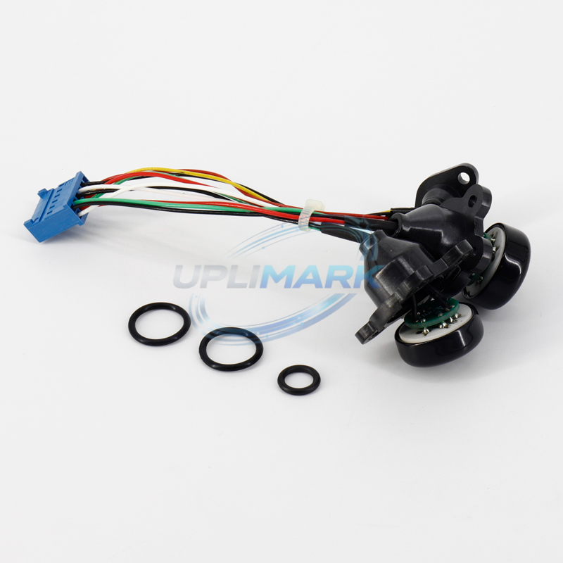 UVJ-X0207 pressure transducer side view with blue connector and sealing rings